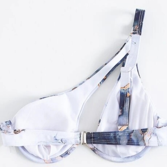 Bikini top - Picture 2 of 3